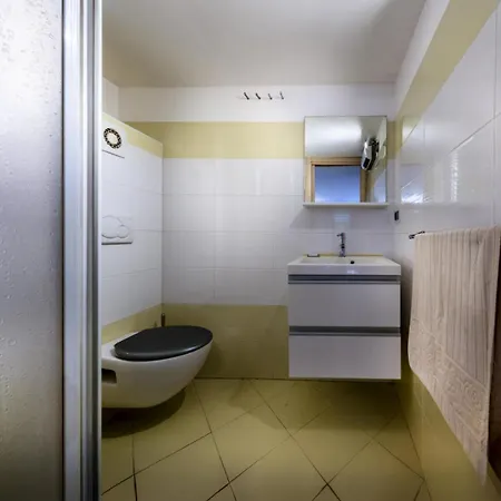Апартаменты Casa Mare - Giotto - Agreable Studio Avec Mezzanine Proche Plages Et Centre Mae-1061